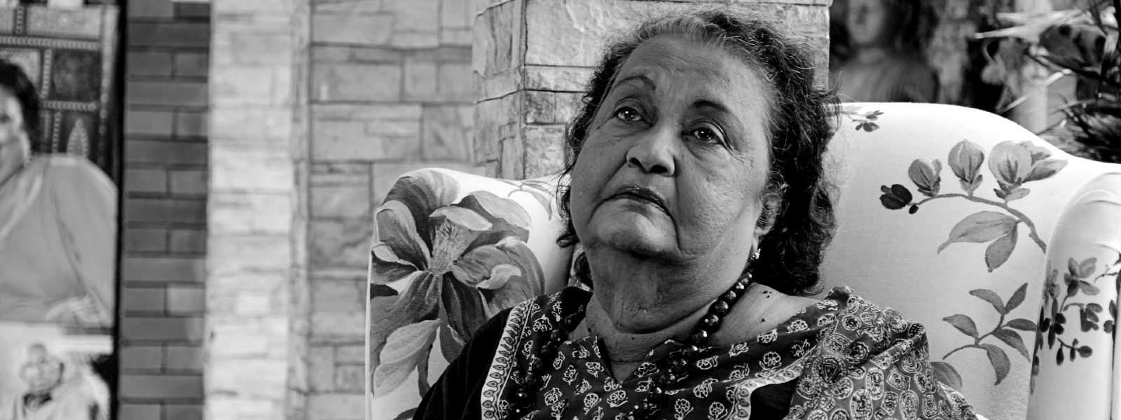 Veteran filmmaker Sumitra Peries passed away